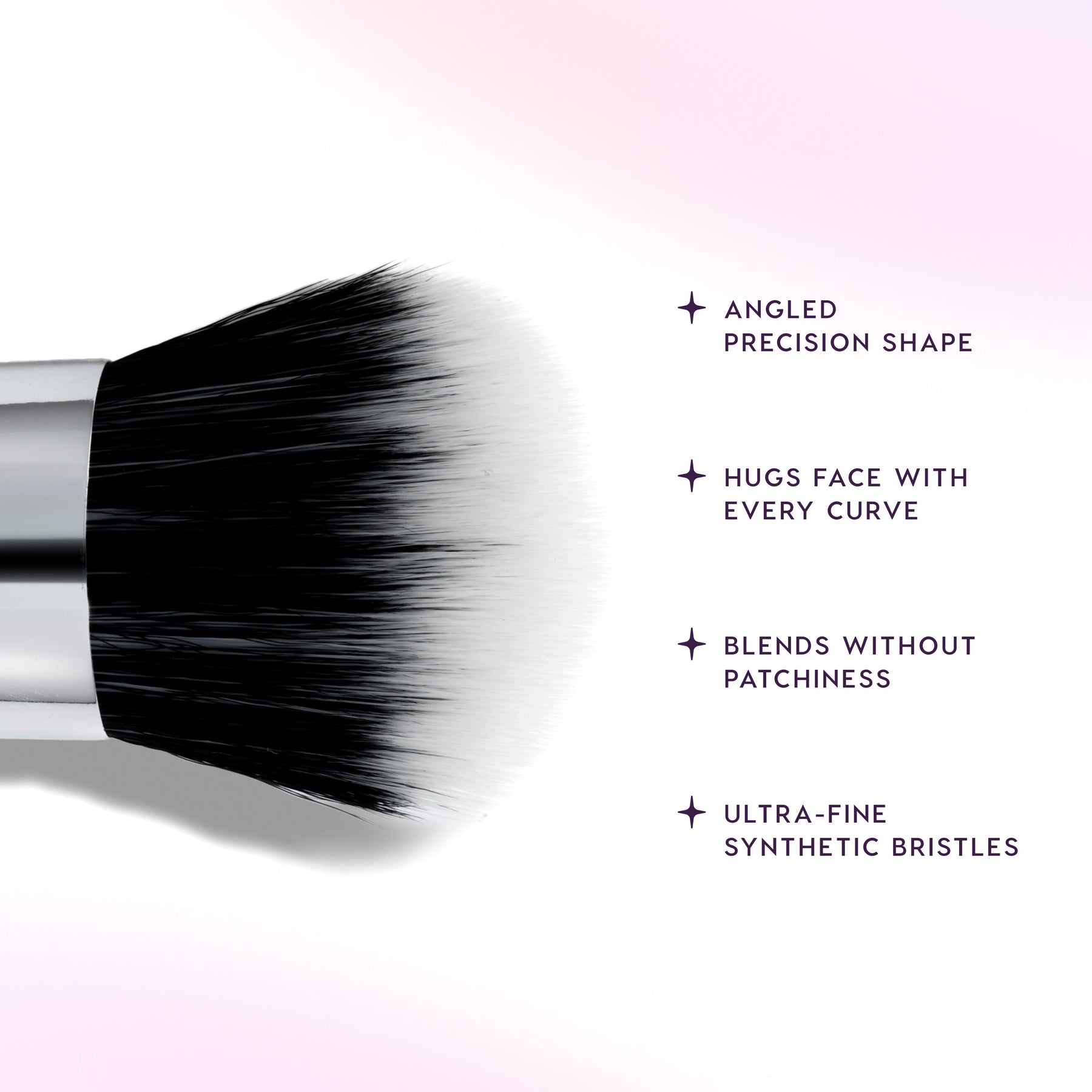 Angled Blending Face Brush - Soft Application Artistry Detail