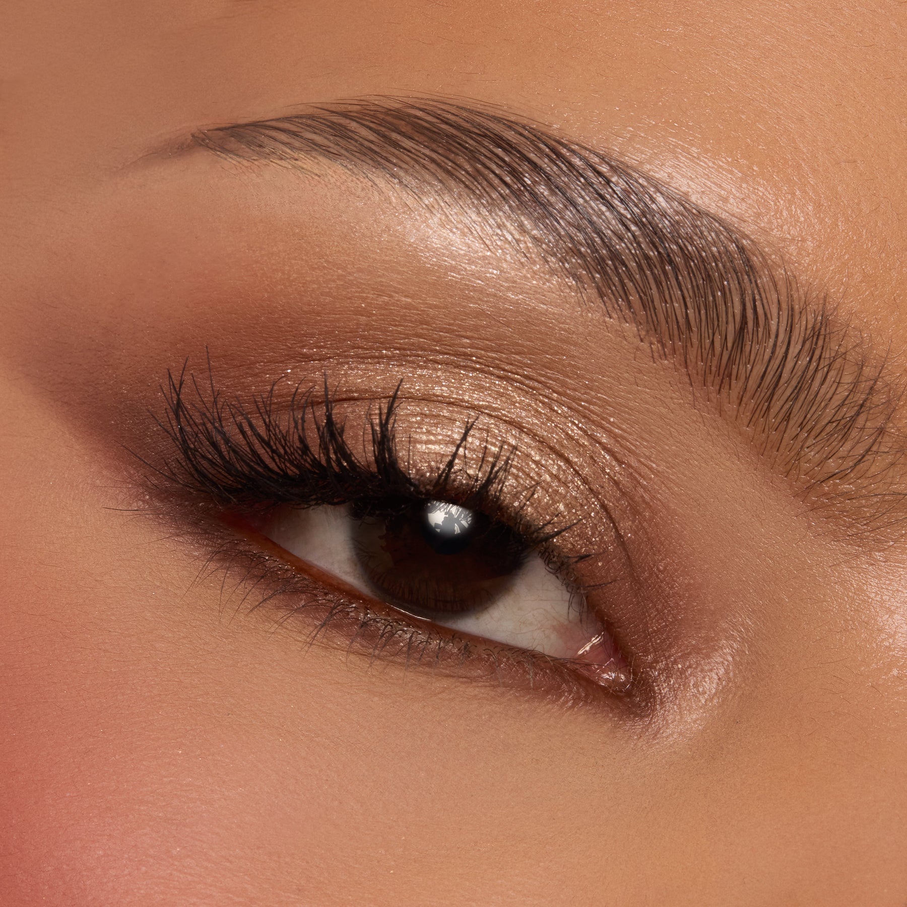 Deja Brew - Rosy Runway Eye Polish