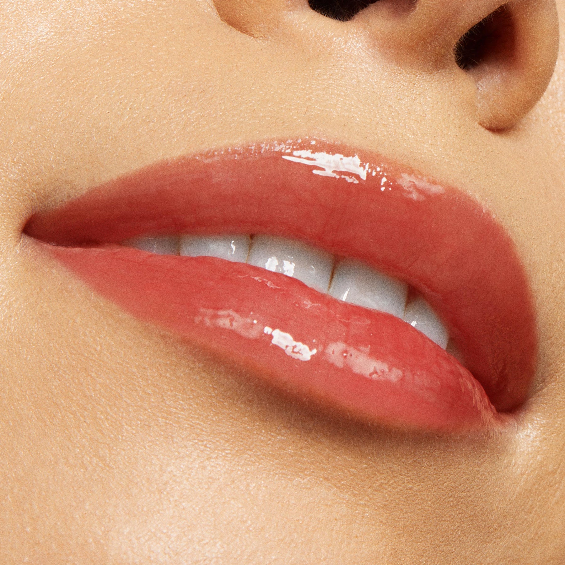 Vampy Lips - Glowing Studio Lip Selection