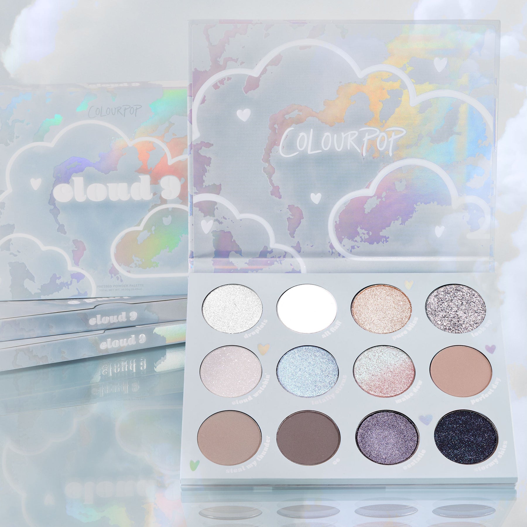 Cloud 9 - Glowing Minimal Eye Focus