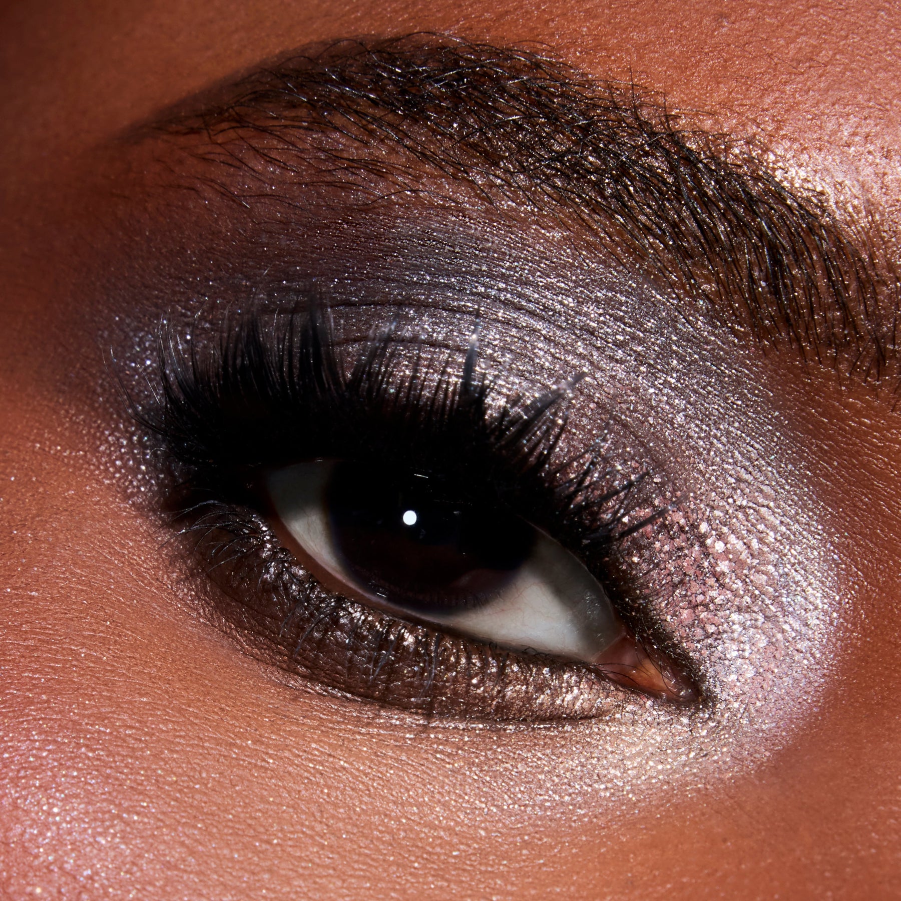 Newborn Army - Luminous Vibrant Eye Pick