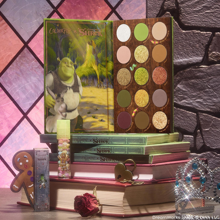 Shrek-Spress Yourself - Classic Premium Beauty Wardrobe