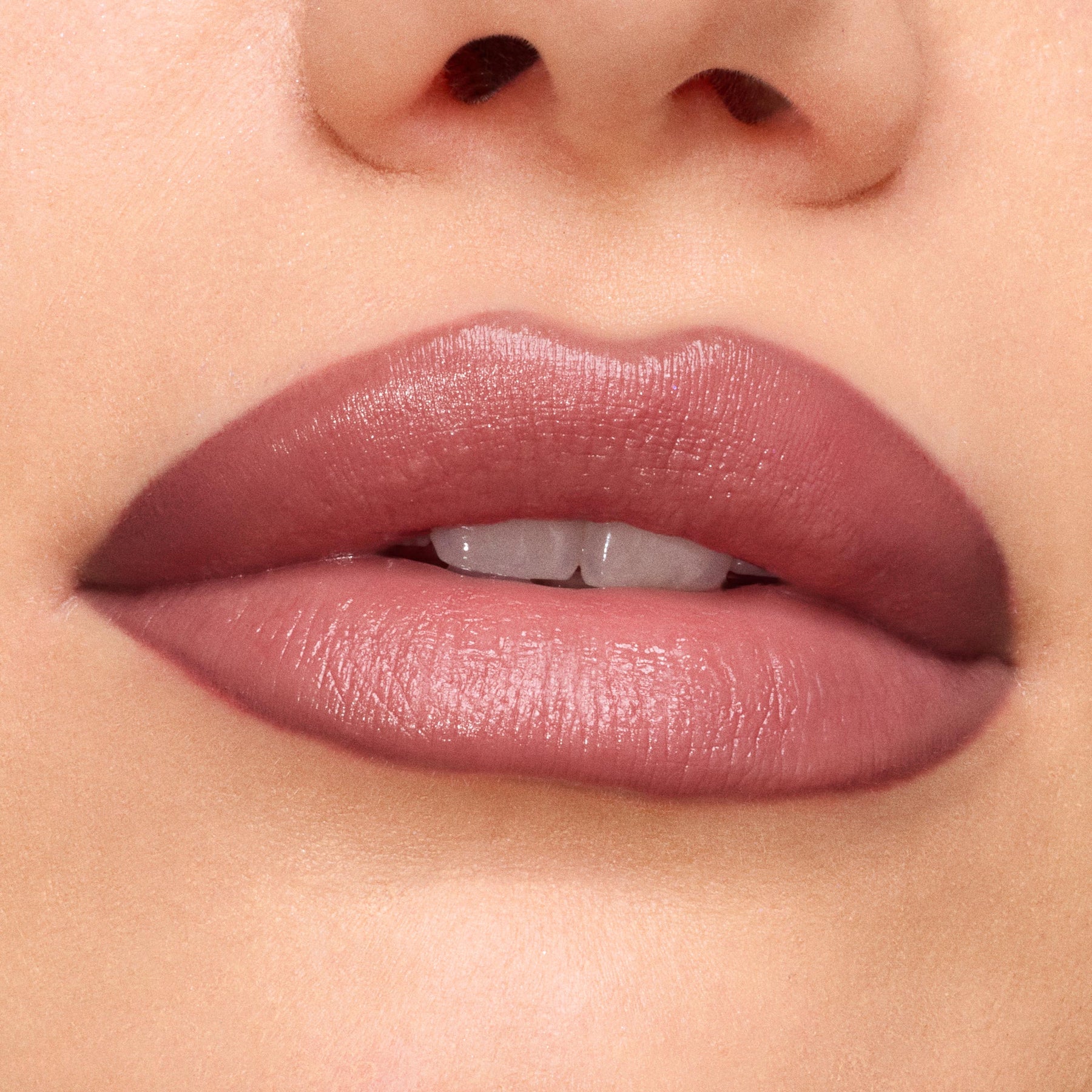 Anti-Hero - Creamy Effortless Lip Routine