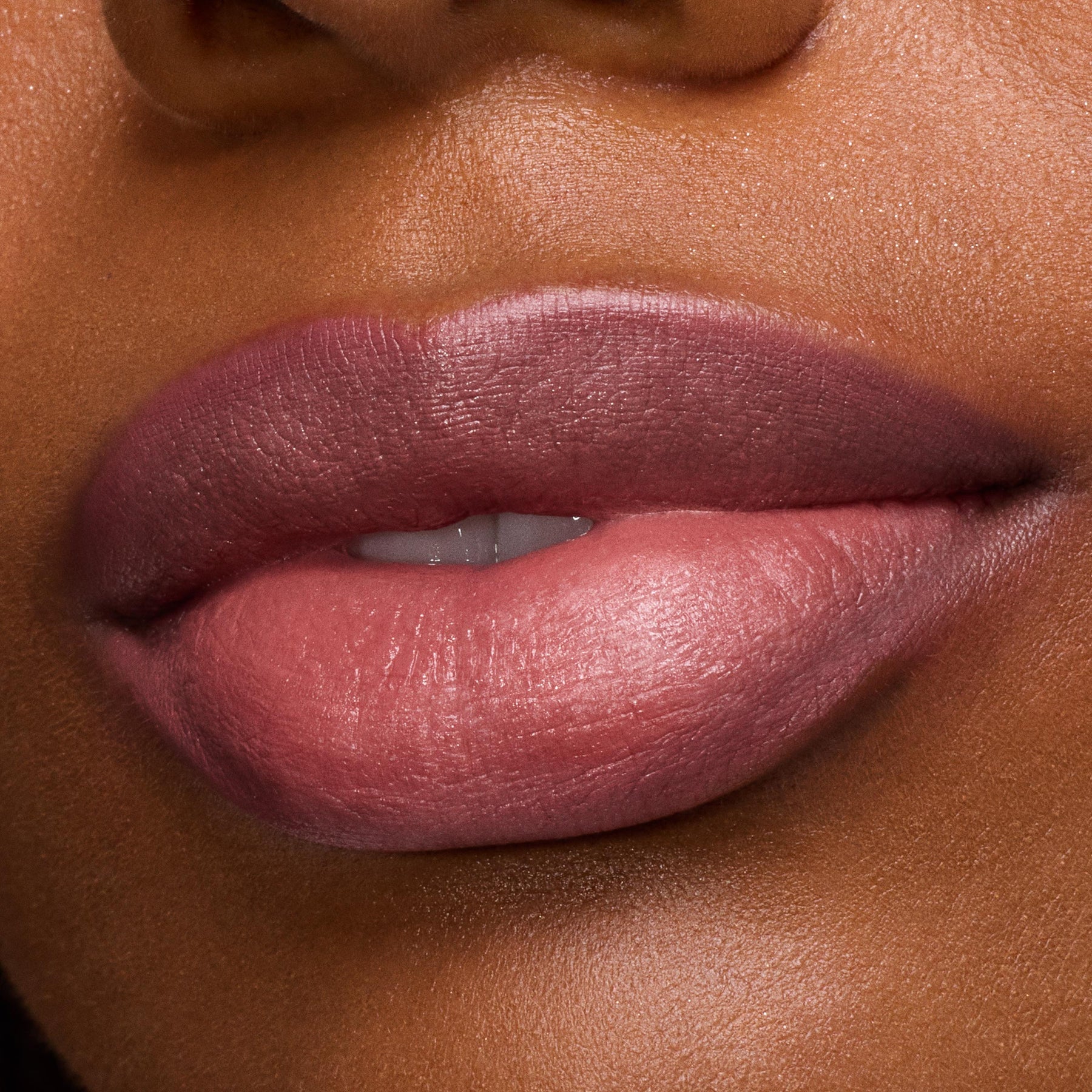 Anti-Hero - Creamy Effortless Lip Routine