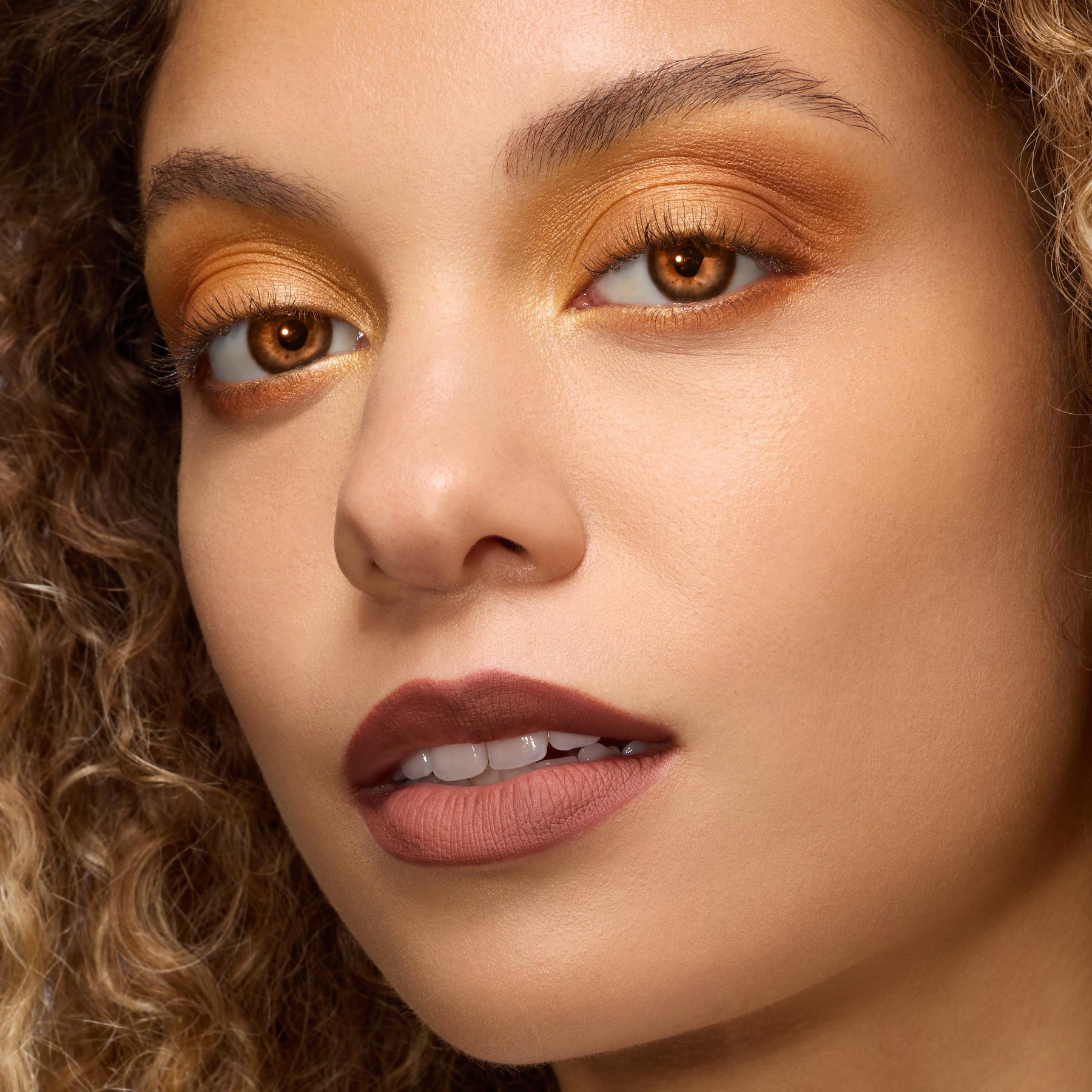 Twilight New Moon x Full Collection - Elegant Effortless Beauty Archive