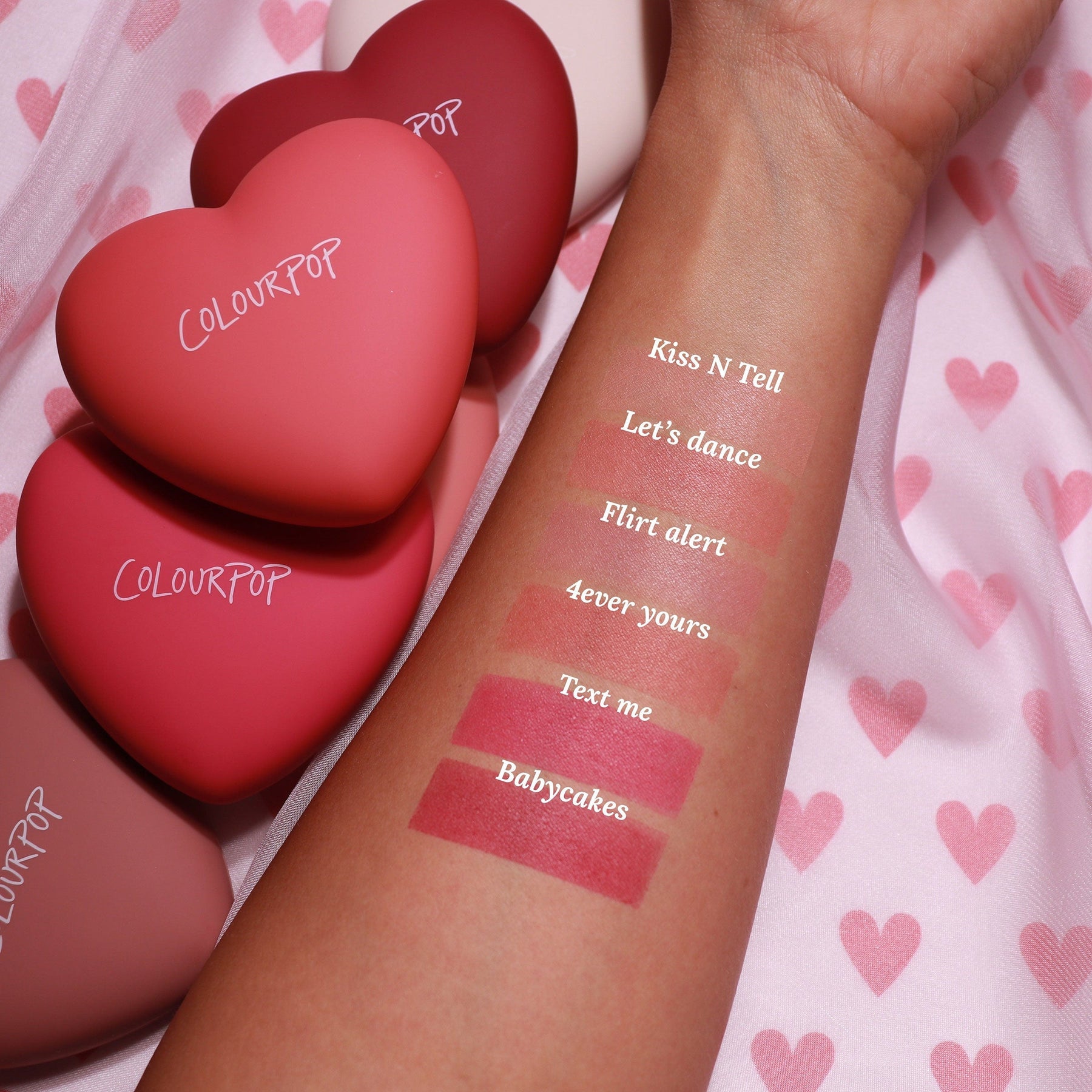 Text Me - Featherlight Portable Cheek Highlight